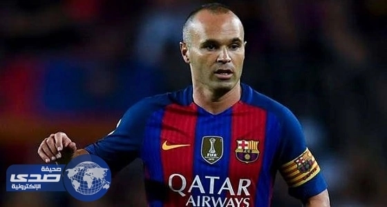 إنيستا يقترب من تجديد عقده مع برشلونة
