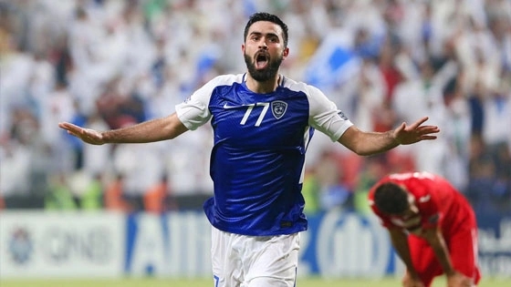 حقيقة رحيل " خربين " من صفوف الهلال إلى أحد الأندية الصينية