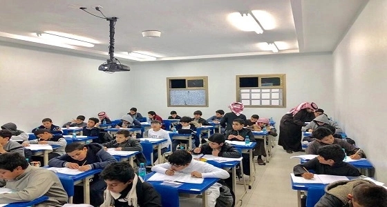 بالصور.. ابتدائية " الصيمرين والمشعرين " بالعيدابي تحتفل بيوم القيادة