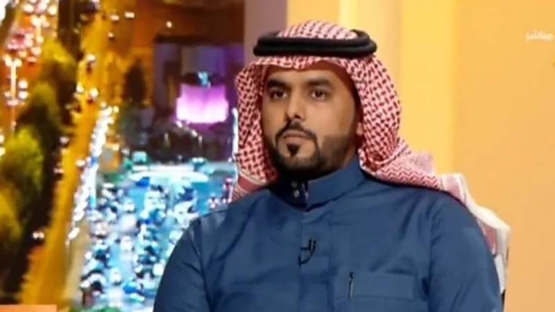بالصور.. أمانة الرياض تسجل مخالفات على 25 محلًا