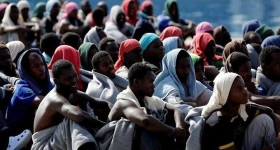 فرنسا تطالب باللجوء لـ " الجنائية الدولية " لمحاربة الإتجار بالبشر في ليبيا