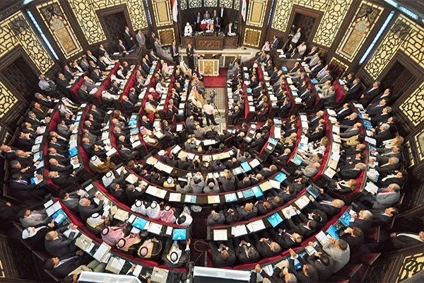 الادعاء العام: لسنا بحاجة لمحققات حالياً .. وتصوير المسؤولين جريمة معلوماتية