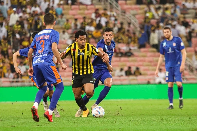 "السومة" يفشل في التهديف أمام كوريا الجنوبية