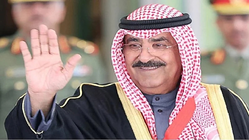 ولي عهد الكويت يصدر مرسومًا أميريًا بتعيين وزيرين للداخلية والدفاع