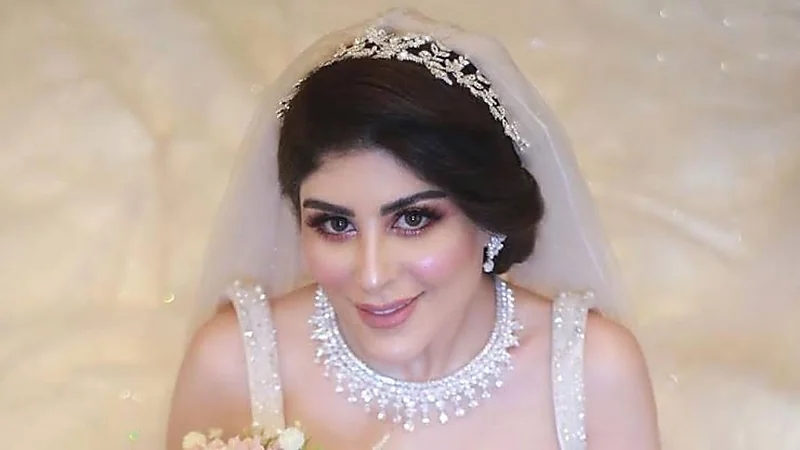 زارا البلوشي تثير الجدل حول عودتها إلى طليقها (صورة)