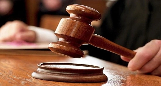 المحكمة الجزائية تنظر في قضية " بحريني " استهدف رجال الأمن بالقطيف