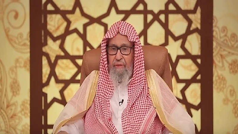 بالفيديو.. الشيخ "الفوزان" يوضح سر تفضيل أجر الصيام عن سائر العبادات