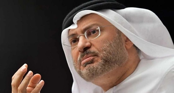 قرقاش ردا على " الجبير " : تصرفات قطر جعلتها عرضه للابتزاز السياسي والمالي