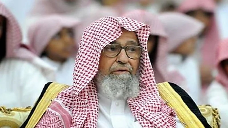 بالفيديو.. أول ظهور للشيخ صالح الفوزان بعد أنباء مرضه
