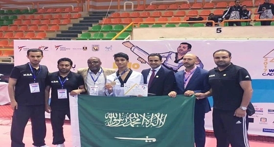 تعليم الشرقية يحتفي بالطالب محمد السويق لتحقيقه بطولة العالم للتايكوندو