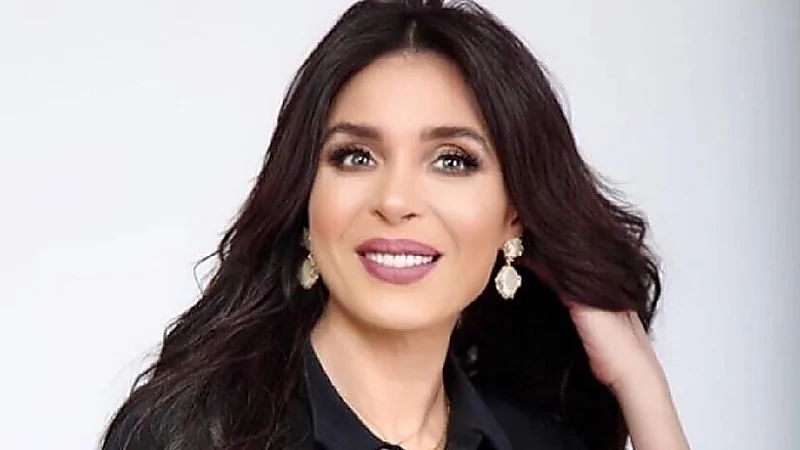 دينا : عمري ما شربت بيرة وكنت أذهب الكلية صباحاً وأرقص بالنايت ليلاً( فيديو)