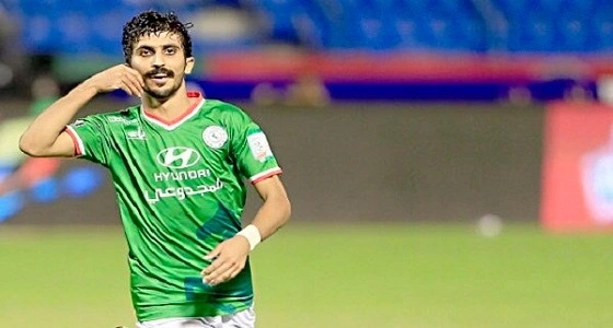 والد محمد الكويكبي: أتمنى انتقال ابني إلى نادٍ يجد فيه فائدته الفنية