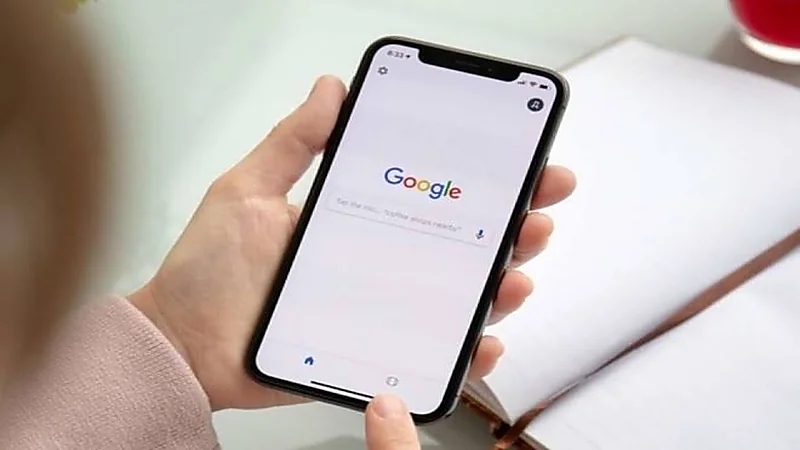جوجل تطرح تحديثات جديدة تفاجئ أصحاب هواتف «آيفون»