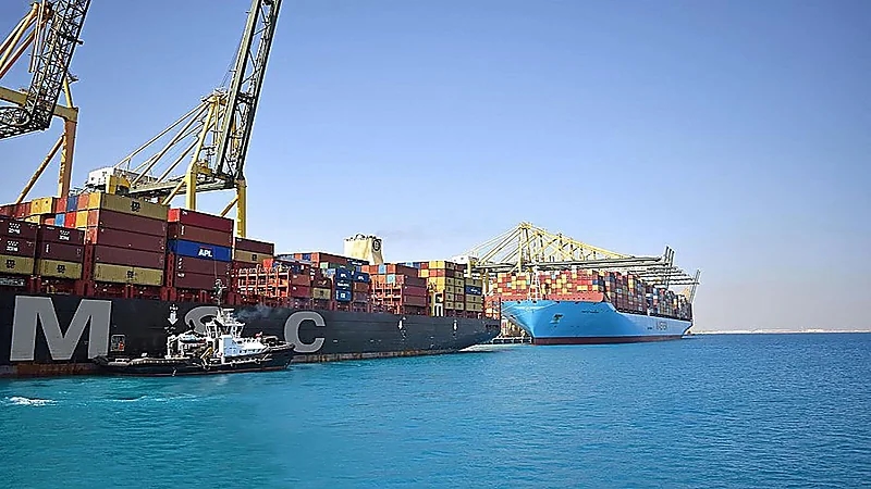 المملكة تتربع على عرش صناعة النقل البحري