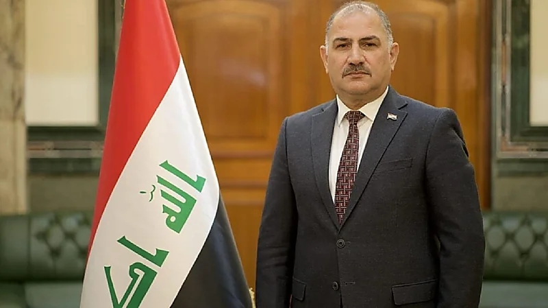 وزير الصناعة العراقي يتعرض لحادث انقلاب سيارة