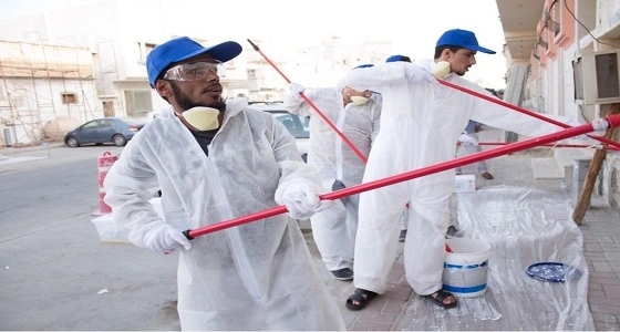 بالفيديو والصور.. طلاب المدارس والجامعات يعيدون البهجة لقلوب المتعففين بالثقبة