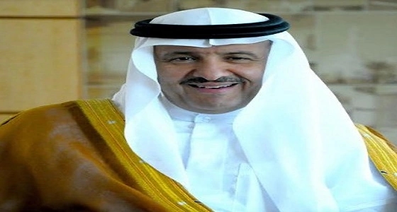 سلطان بن سلمان يقدم التعازي لـ " مسن تنومة " في وفاة ابنه