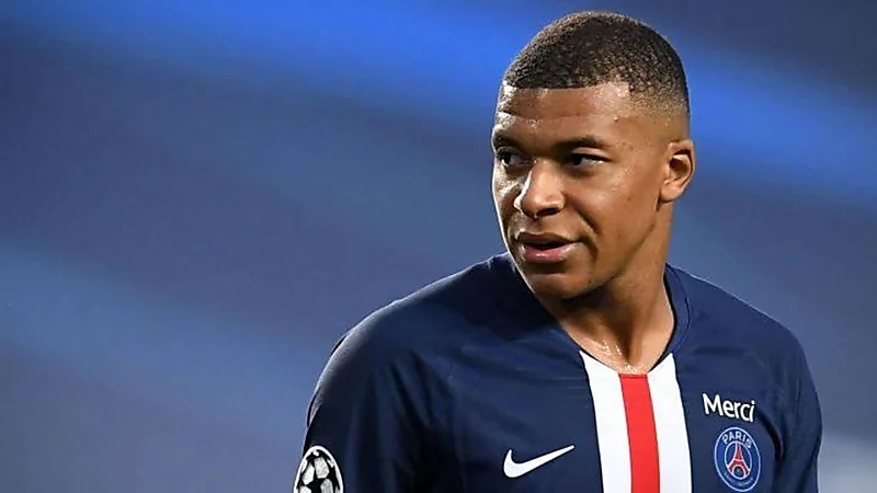 ريال مدريد يهدد باريس سان جيرمان بالإنسحاب من صفقة "مبابي"