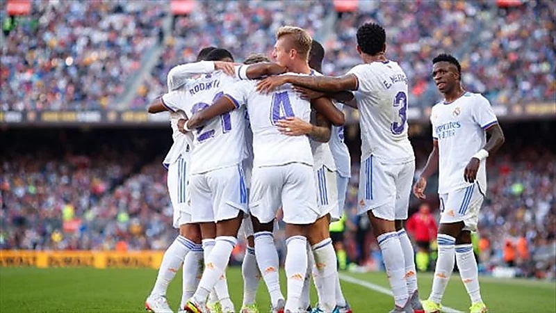ريال مدريد يوافق على رحيل 4 نجوم من الفريق