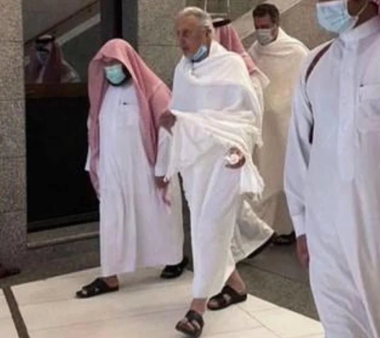 بالفيديو.. مواطن يترك وظيفته ليؤسس مع زوجته مشروعهما الخاص في جازان