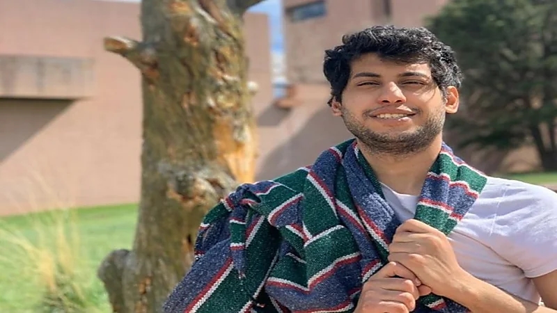 جامعة نيويورك تمنح الجامعة نيويورك  "عبدالرحمن" درجة البكالوريوس بعد وفاته بثلاثة أشهر