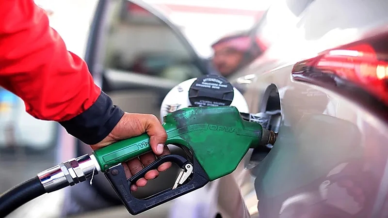"أرامكو" تُعلن مراجعة أسعار البنزين لشهر يونيو