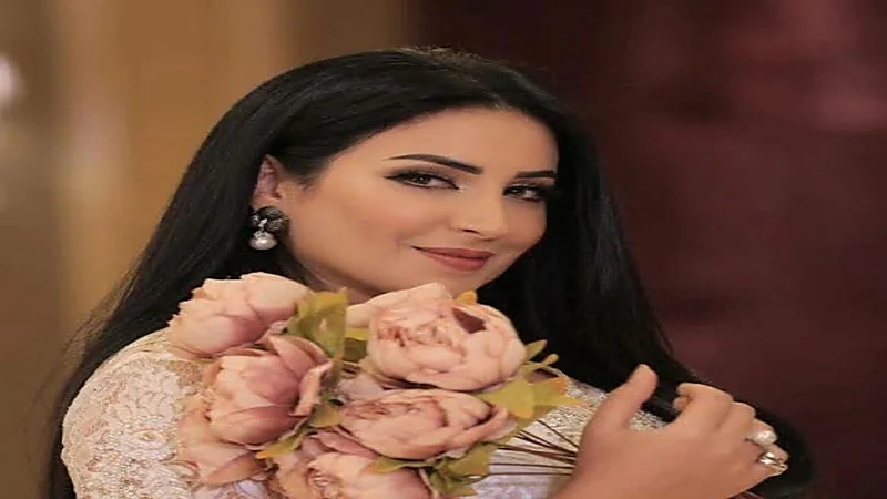 بالفيديو.. نجاح المساعيد تتلقى سيارة مرسيدس من زوجها