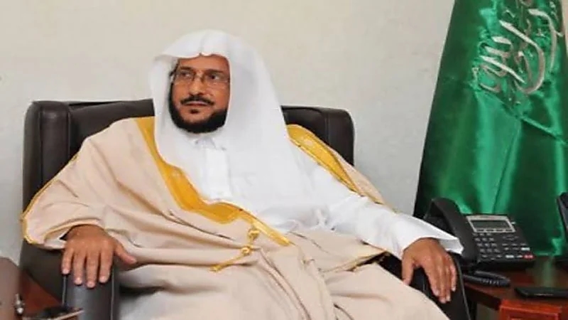 "آل الشيخ": من استبطن الفكر الإخواني السروري امتلأ قلبه حقداً على المعتدلين والوطنيين