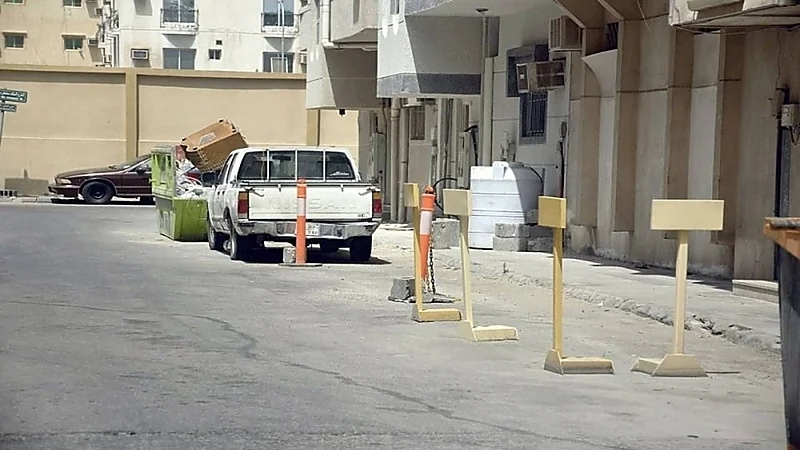 3 آلاف ريال عقوبة وضع أقماع أمام المنزل