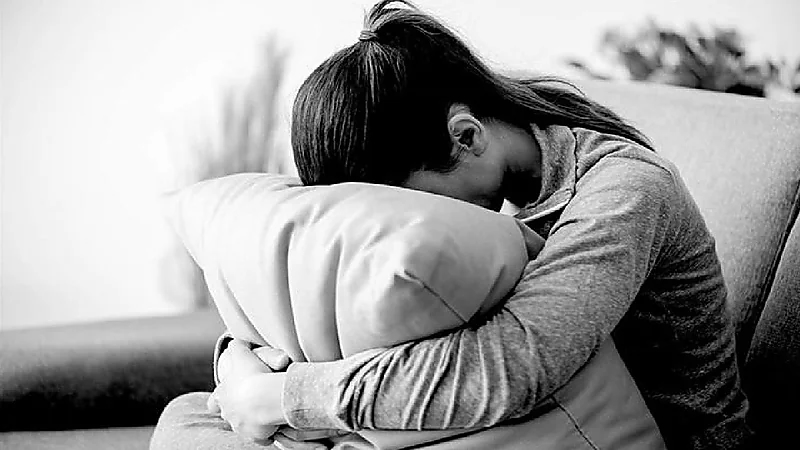 بالفيديو .. أعراض نفسية إذا أُهملت تُسبب الاكتئاب