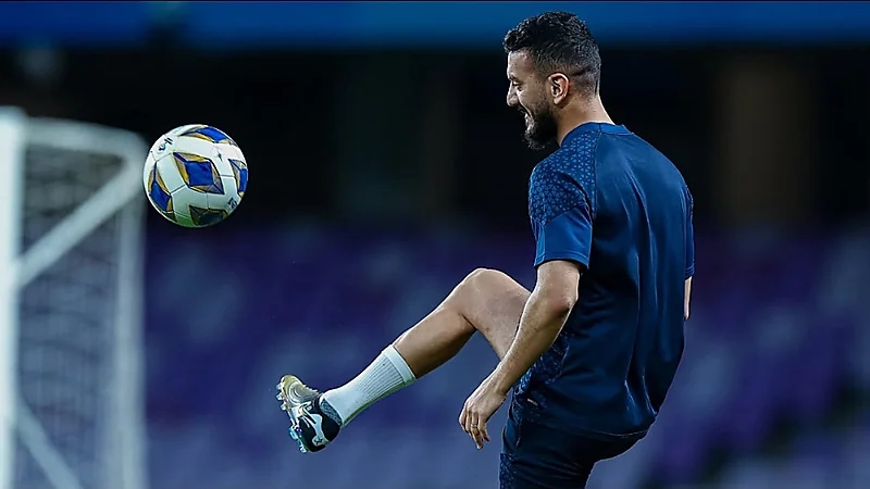 الاتفاق يطلب استعارة محترف الهلال