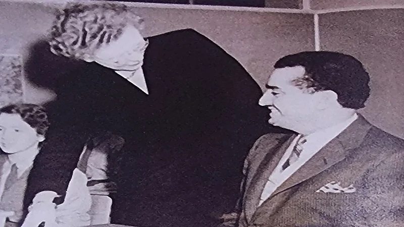 صورة نادرة للملك فهد في مدرسة كير بروك بلندن
