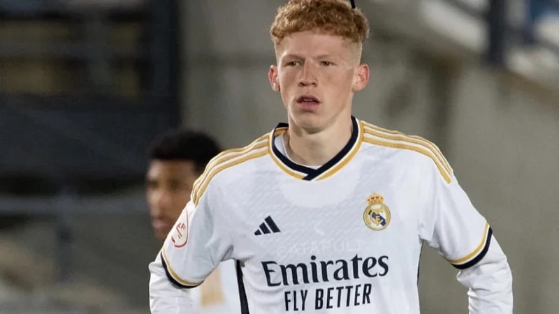 اصابة "تميمة حظ" مدرب ريال مدريد