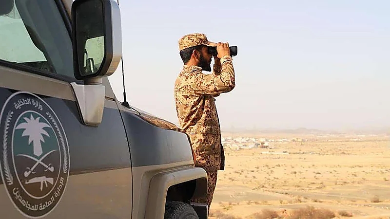 الإطاحة بمقيمين لترويجهما الحشيش بجدة