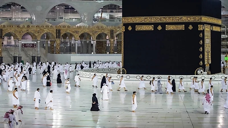 "الحج والعمرة": السماح لنزلاء الفنادق المطلة على الحرم بالعمرة