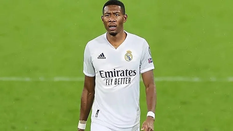 إصابة مدافع ريال مدريد "ألابا" بفيروس كورونا 