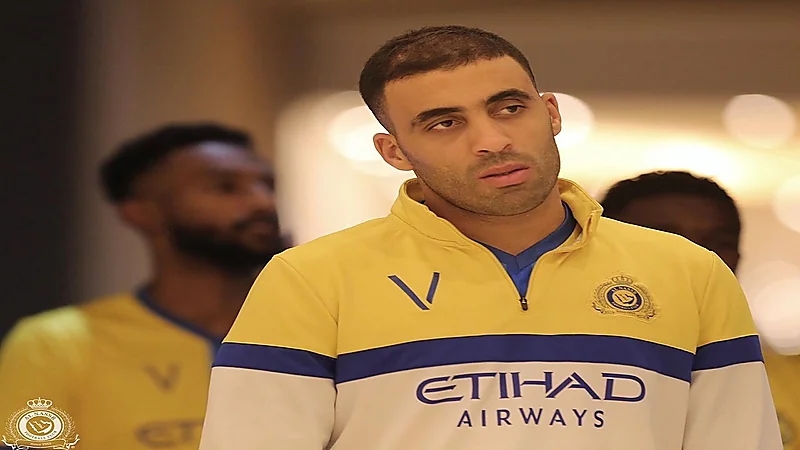 المغربي حمدالله خارج معسكر النصر التحضيري لمباراته أمام الفيصلي 