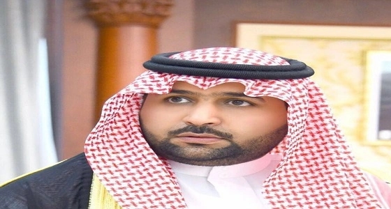 أمير جازان بالنيابة يستمع لشرح مفصل عن جائزة التفوق والإبداع