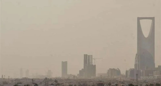 الإنذار المبكر يحذر من سحب رعدية ورياح نشطة على أجزاء بالمملكة