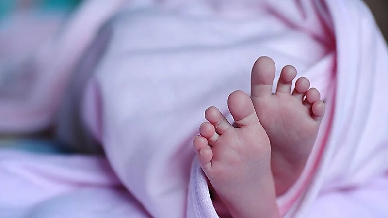أم توأد طفلتها إرضاءًا لزوجها