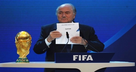 مفاجأة جديدة حول رشوة قطر إلى " بلاتر " للحصول على تنظيم مونديال 2022