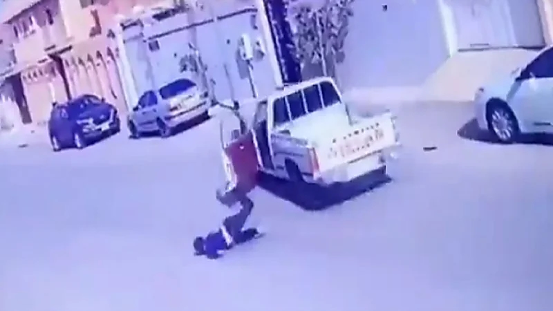 شاهد.. ماجد مطرب يتقمص شخصية اللبناني ميشيل حايك