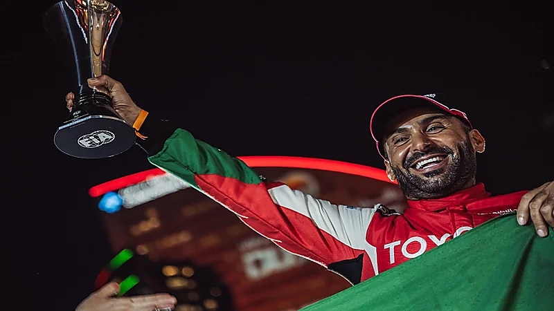 "الراجحي" بطل رالي دبي الصحراوي