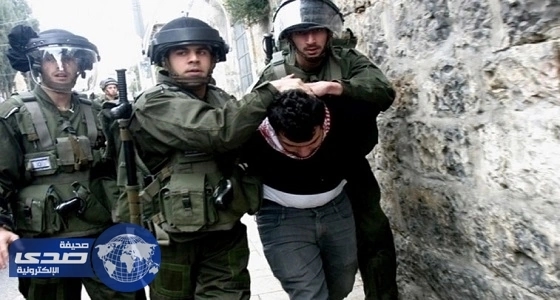 قوات الاحتلال تعتقل فلسطينيا في القدس المحتلة