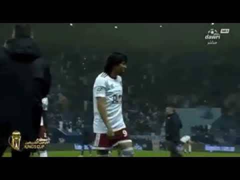 لاعب الفيصلي يتّهم الحكم بالرشوه بعد لقاء الهلال والفيصلي