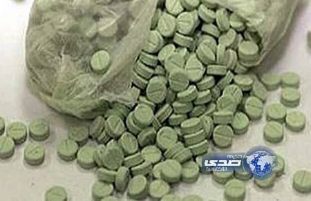القبض على مقيم يمتهن ترويج الحبوب المخدرة بمكة