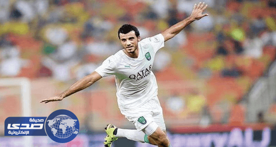 السومة يكشف عن حذائه الخاص قبل مواجهة الاتفاق