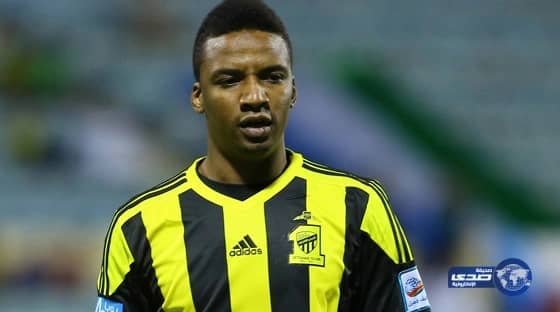 غضب نصراوي بعد قرار المدرب جوميز