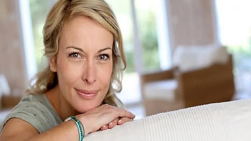 حيل صحية للحفاظ على شبابك بعد سن الـ 60