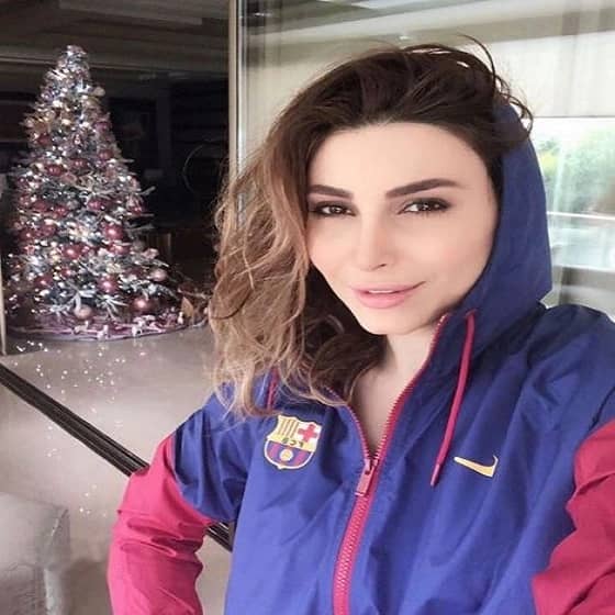 بحضور رئيس المجلس البلدي.. رئيس بلدية العويقيلة يجتمع بالمقاولين " صور "